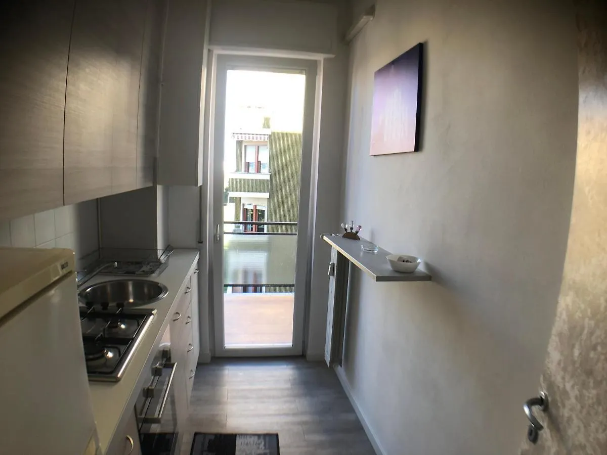 Cozyco Appartamento Corsico 0*,  Italia